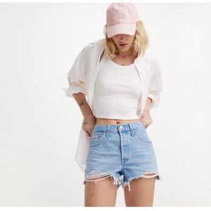 Womens Levi’s 501 High Waisted Shorts in Luxor Heat Light Wash